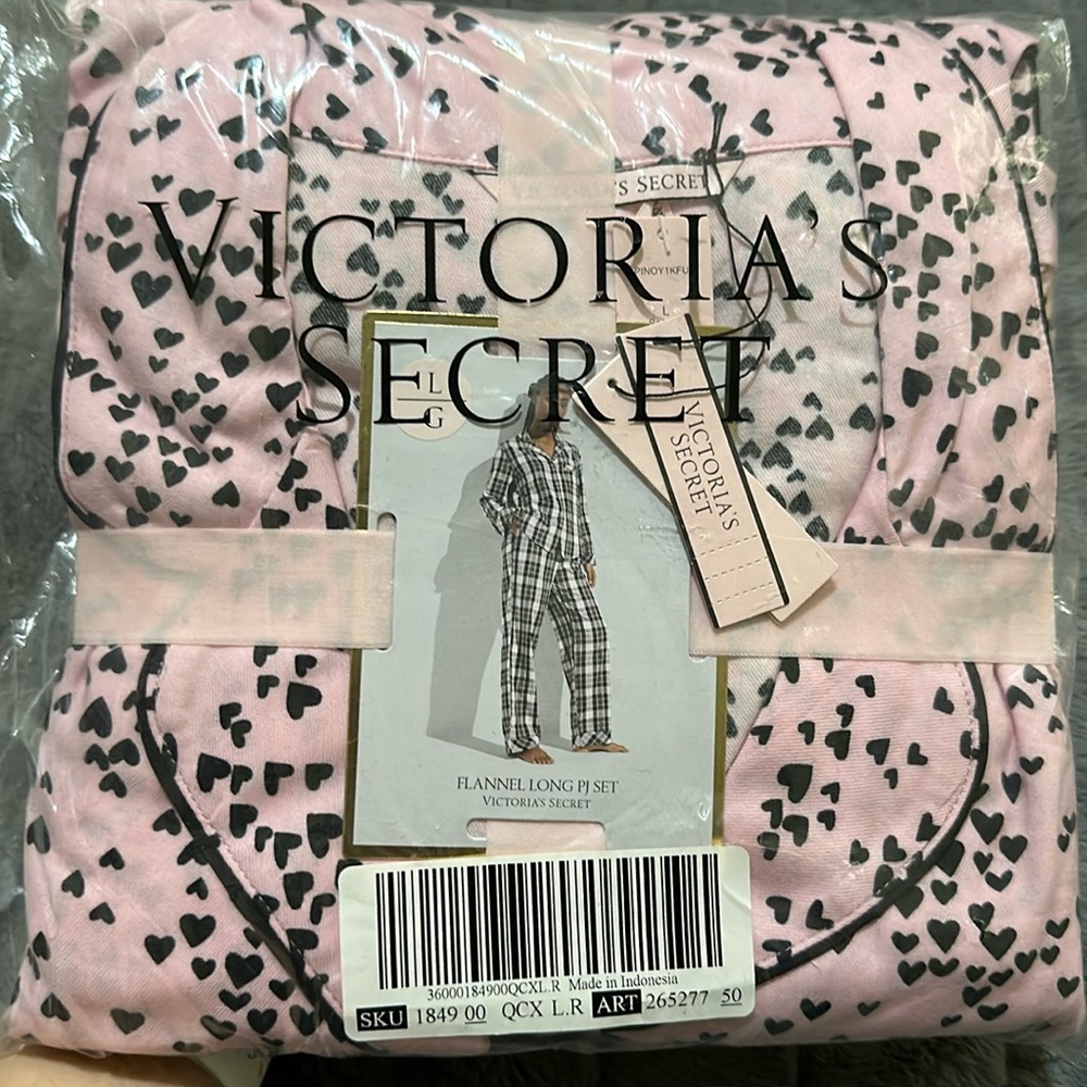 Victoria’s Secret Long Sleeve Pants Pajama Set Size Large NWT